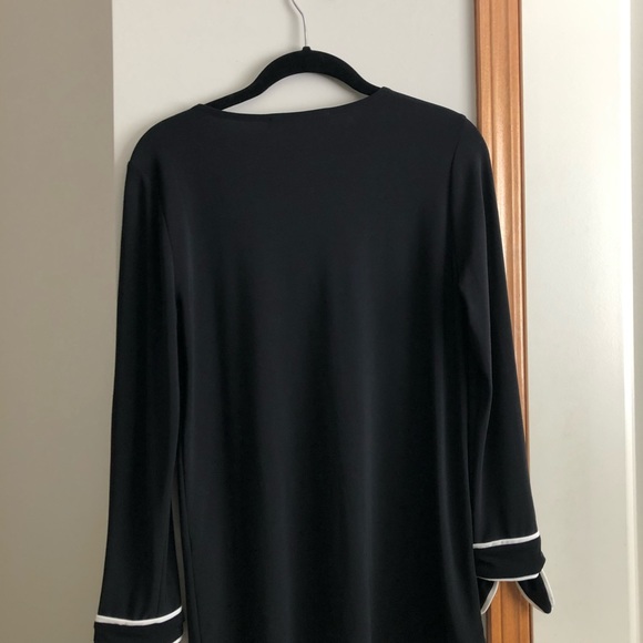 Black Long Sleeve Blouse - Picture 4 of 4